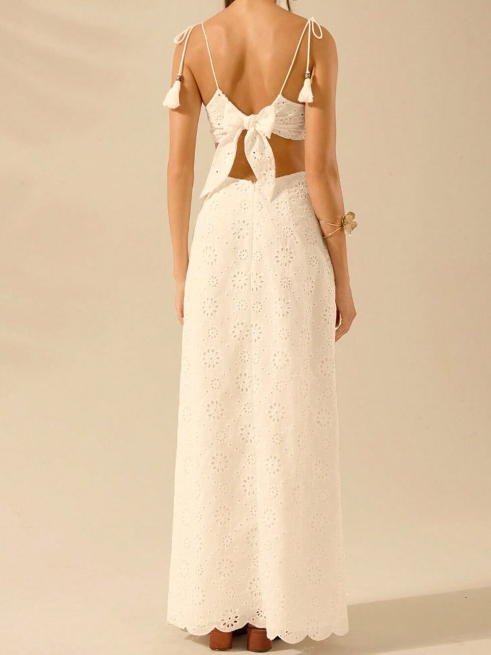 White Boho Women's Eyelet Detail Spaghetti Tie Strap Tassle Midi Dress - Picture 2 of 8